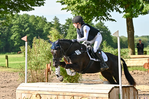 Goldene Schärpe Ponys in Löningen 2026 | 06062026 Gelände 1 Abt_0360 
