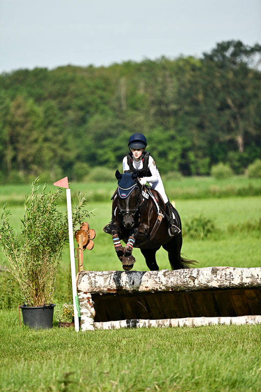 Goldene Schärpe Ponys in Löningen 2026 | 06062026 Gelände 1 Abt_0390 