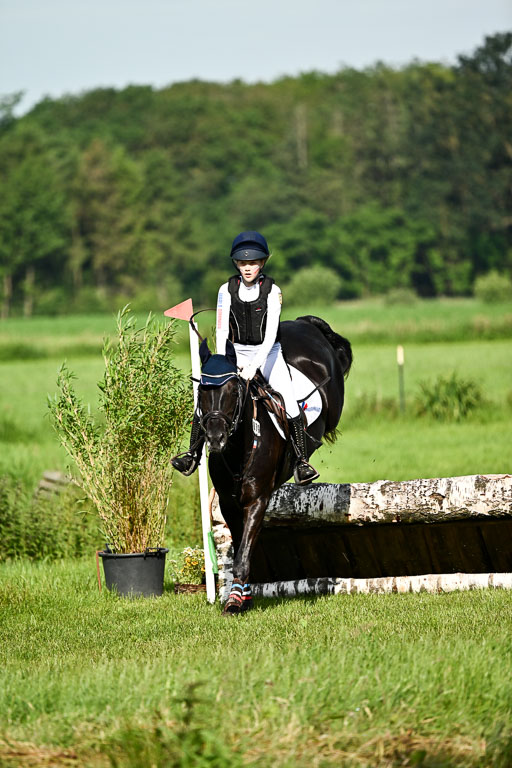 Goldene Schärpe Ponys in Löningen 2026 | 06062026 Gelände 1 Abt_0394 
