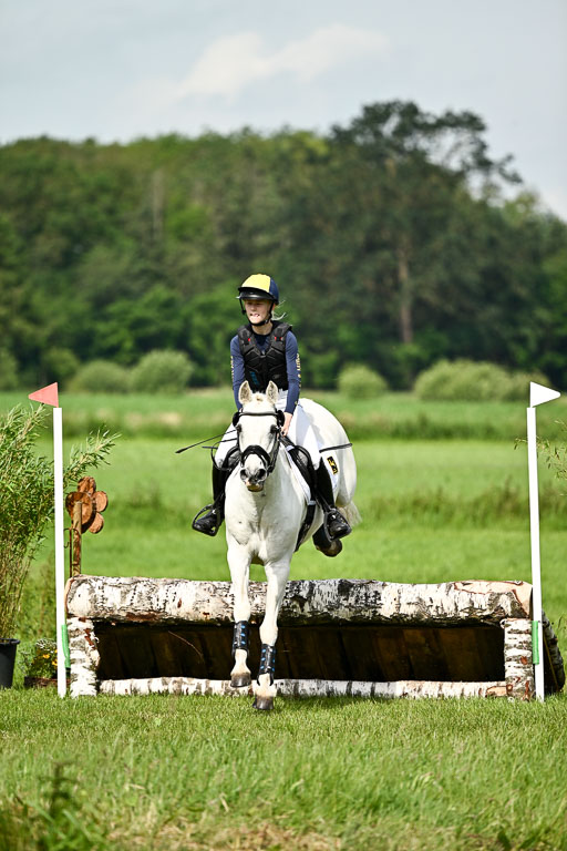 Goldene Schärpe Ponys in Löningen 2026 | 06062026 Gelände 1 Abt_0935 