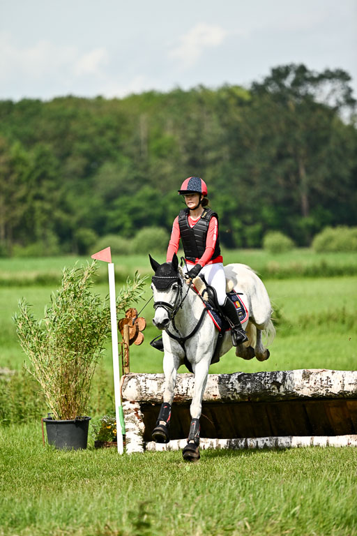 Goldene Schärpe Ponys in Löningen 2026 | 06062026 Gelände 1 Abt_0980 