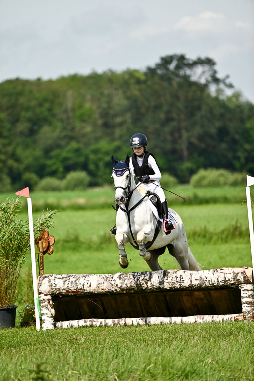 Goldene Schärpe Ponys in Löningen 2026 | 06062026 Gelände 1 Abt_1023 