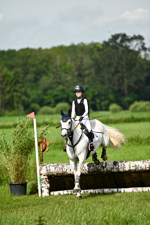 Goldene Schärpe Ponys in Löningen 2026 | 06062026 Gelände 1 Abt_1024 