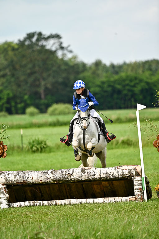 Goldene Schärpe Ponys in Löningen 2026 | 06062026 Gelände 1 Abt_1421 