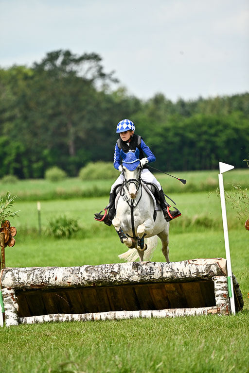 Goldene Schärpe Ponys in Löningen 2026 | 06062026 Gelände 1 Abt_1422 