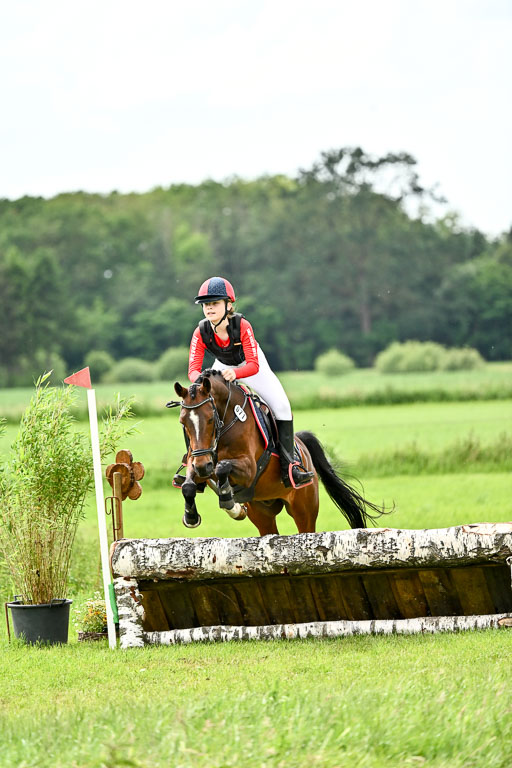 Goldene Schärpe Ponys in Löningen 2026 | 06062026 Gelände 2Abt_1109 