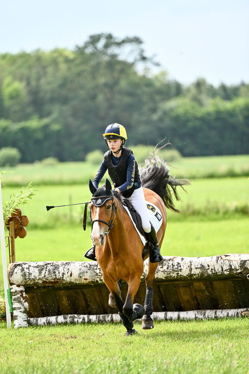 Goldene Schärpe Ponys in Löningen 2026 | 06062026 Gelände 2Abt_1356 