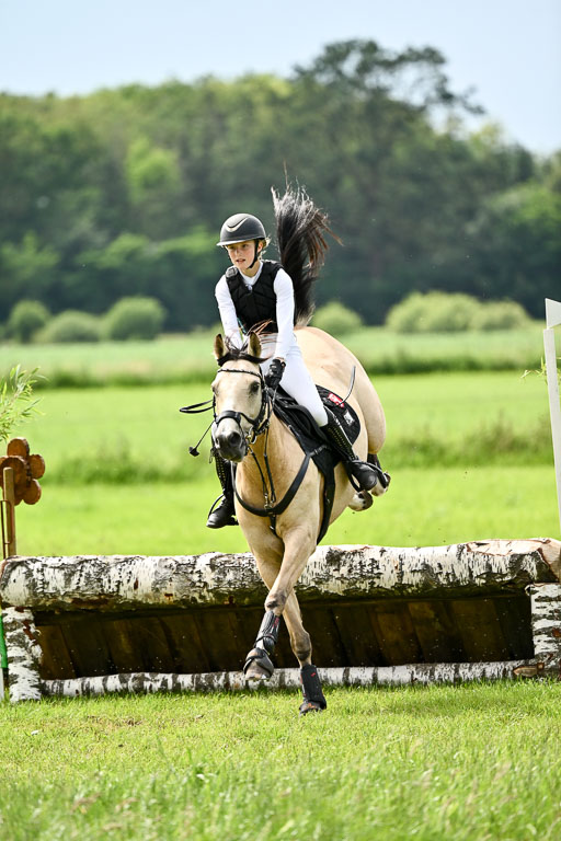 Goldene Schärpe Ponys in Löningen 2026 | 06062026 Gelände 2Abt_1388 