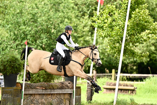 Goldene Schärpe Ponys in Löningen 2026 | 06062026 Gelände 2Abt_1406 