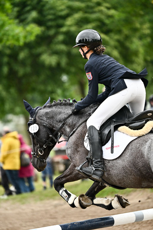 Goldene Schärpe Ponys in Löningen 2026 | 07062026 Springen 2Abt_059 