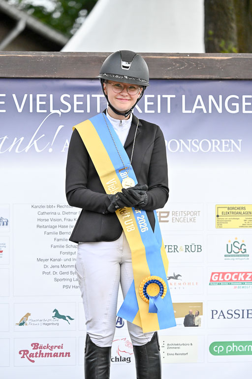 Deutsche Amateur Meisterschaft  Vielseitigkeit 2026 in Langenhagen | 12092026 Siegerehrung  b_05 