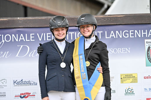 Deutsche Amateur Meisterschaft  Vielseitigkeit 2026 in Langenhagen | 12092026 Siegerehrung  b_13 