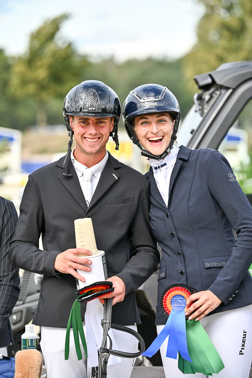Deutsche Amateur Meisterschaft  Vielseitigkeit 2026 in Langenhagen | 12092026 Siegerehrung_20 