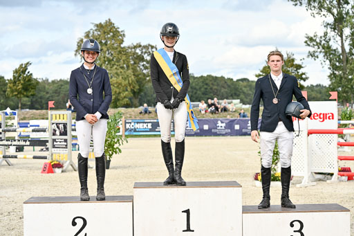 Deutsche Amateur Meisterschaft  Vielseitigkeit 2026 in Langenhagen | 12092026 Siegerehrung_26 