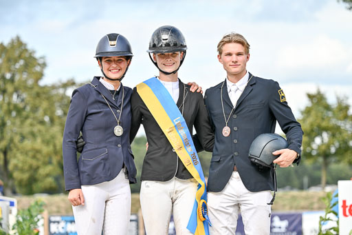 Deutsche Amateur Meisterschaft  Vielseitigkeit 2026 in Langenhagen | 12092026 Siegerehrung_29 