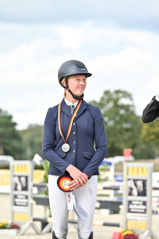 Deutsche Amateur Meisterschaft  Vielseitigkeit 2026 in Langenhagen | 12092026 Siegerehrung_35 