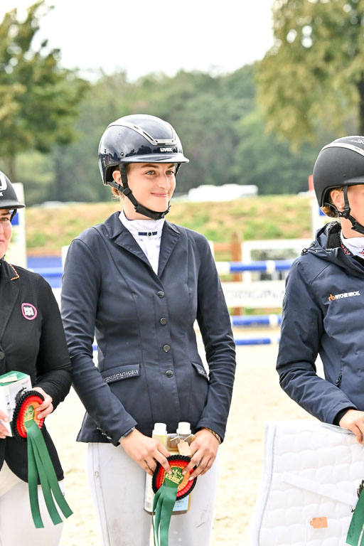 Deutsche Amateur Meisterschaft  Vielseitigkeit 2026 in Langenhagen | 13092026 Siegerehrung_06 