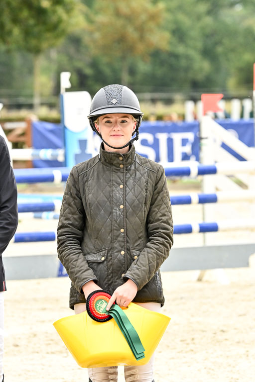 Deutsche Amateur Meisterschaft  Vielseitigkeit 2026 in Langenhagen | 13092026 Siegerehrung_09 