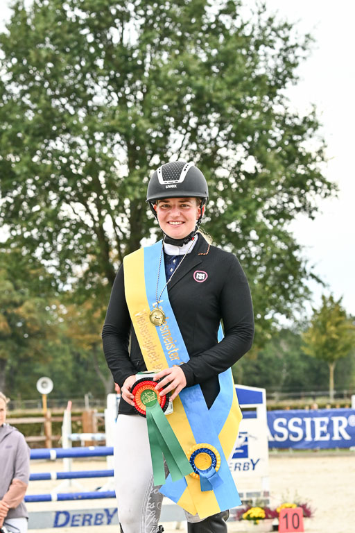 Deutsche Amateur Meisterschaft  Vielseitigkeit 2026 in Langenhagen | 13092026 Siegerehrung_25 