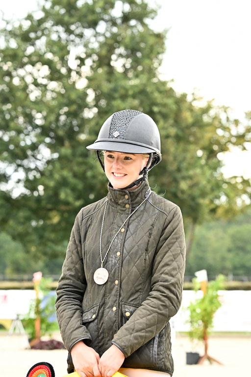 Deutsche Amateur Meisterschaft  Vielseitigkeit 2026 in Langenhagen | 13092026 Siegerehrung_27 