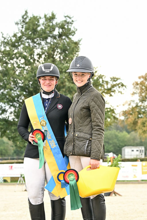Deutsche Amateur Meisterschaft  Vielseitigkeit 2026 in Langenhagen | 13092026 Siegerehrung_29 