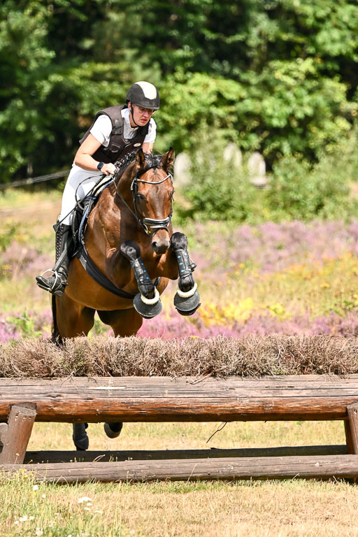  | 22082026 Stil A Gelände_086 