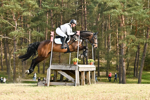  | 11042026 Intro _225 