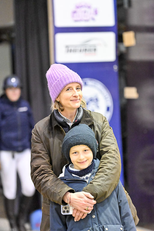  | 12022026 Indoor VS _001 