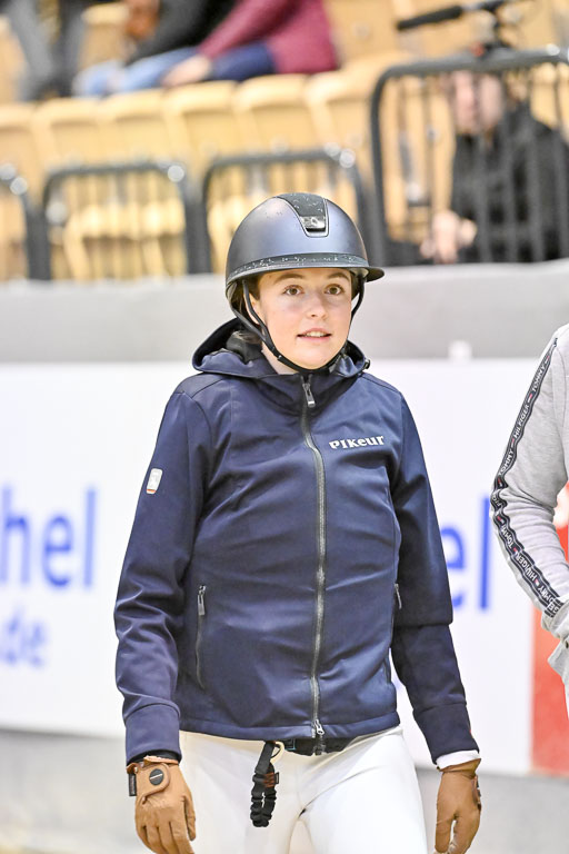  | 12022026 Indoor VS _011 