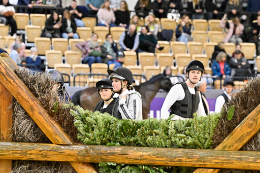  | 12022026 Indoor VS _023 