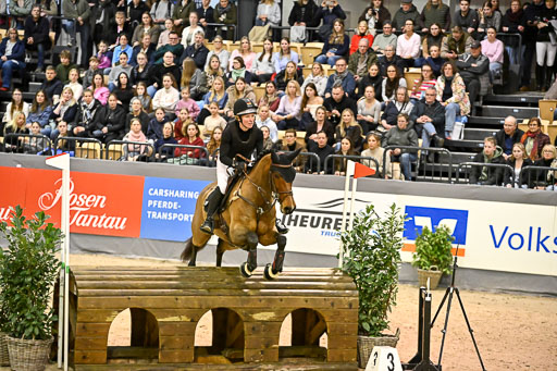  | 12022026 Indoor VS _068 