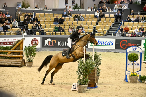  | 12022026 Indoor VS _071 