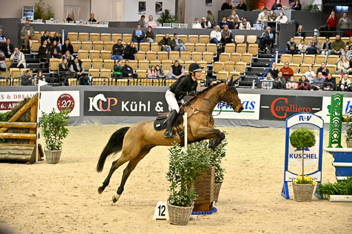  | 12022026 Indoor VS _072 