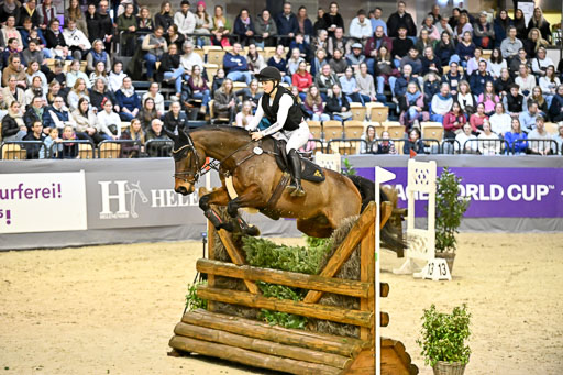  | 12022026 Indoor VS _100 