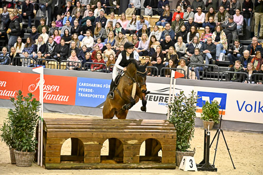  | 12022026 Indoor VS _103 