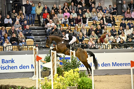  | 12022026 Indoor VS _107 