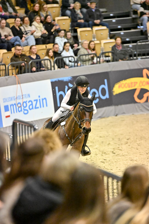  | 12022026 Indoor VS _115 