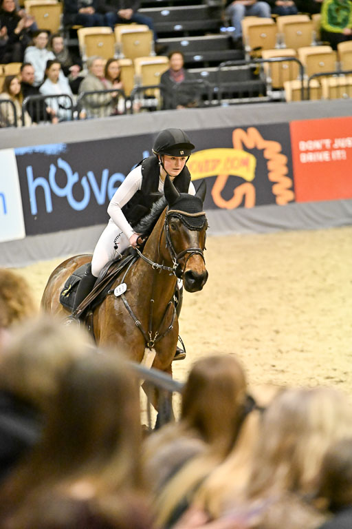  | 12022026 Indoor VS _119 