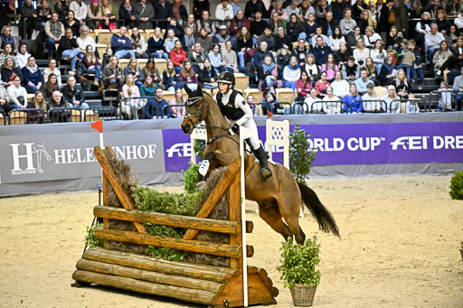  | 12022026 Indoor VS _142 