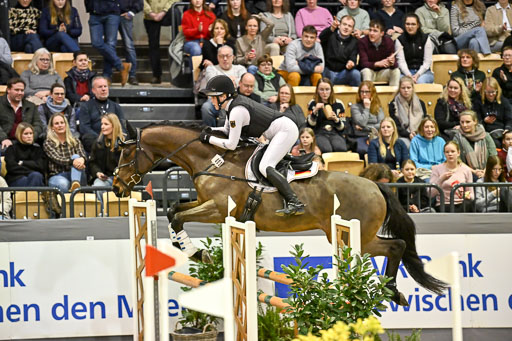  | 12022026 Indoor VS _156 