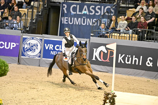  | 12022026 Indoor VS _162 