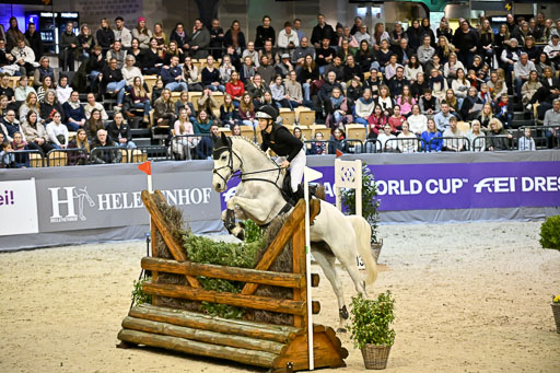  | 12022026 Indoor VS _193 