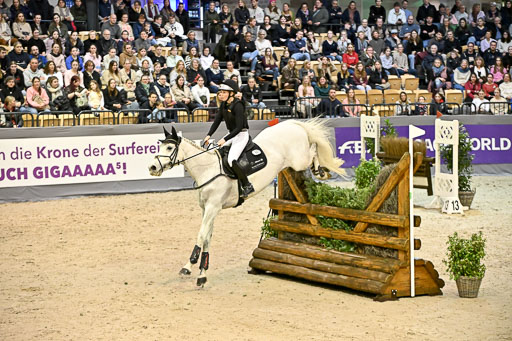  | 12022026 Indoor VS _196 