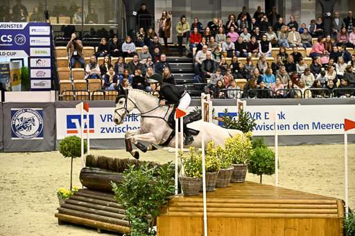  | 12022026 Indoor VS _198 