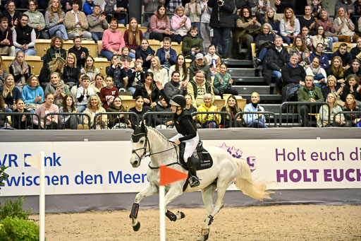  | 12022026 Indoor VS _233 