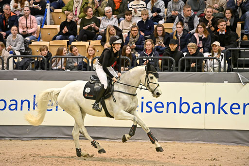  | 12022026 Indoor VS _238 