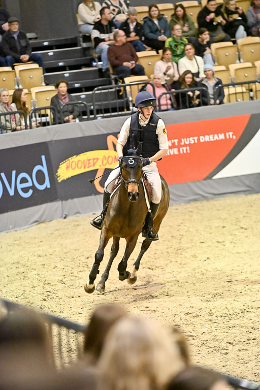  | 12022026 Indoor VS _246 