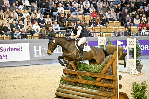  | 12022026 Indoor VS _267 