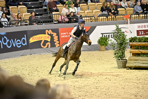  | 12022026 Indoor VS _278 