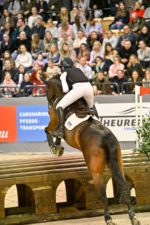  | 12022026 Indoor VS _300 